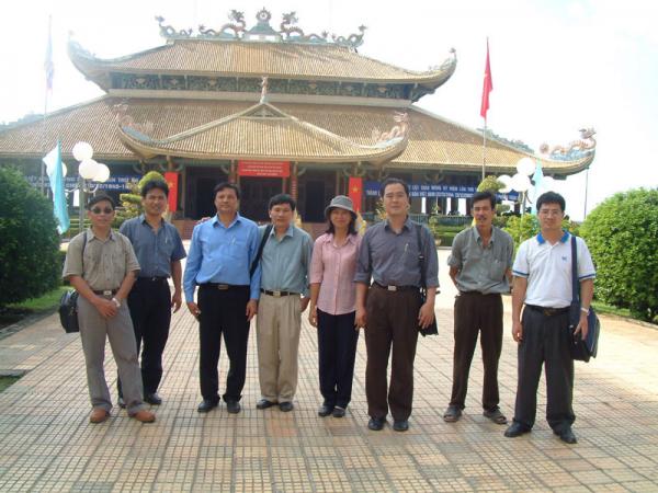 执行中越政府科技合作项目访问越南