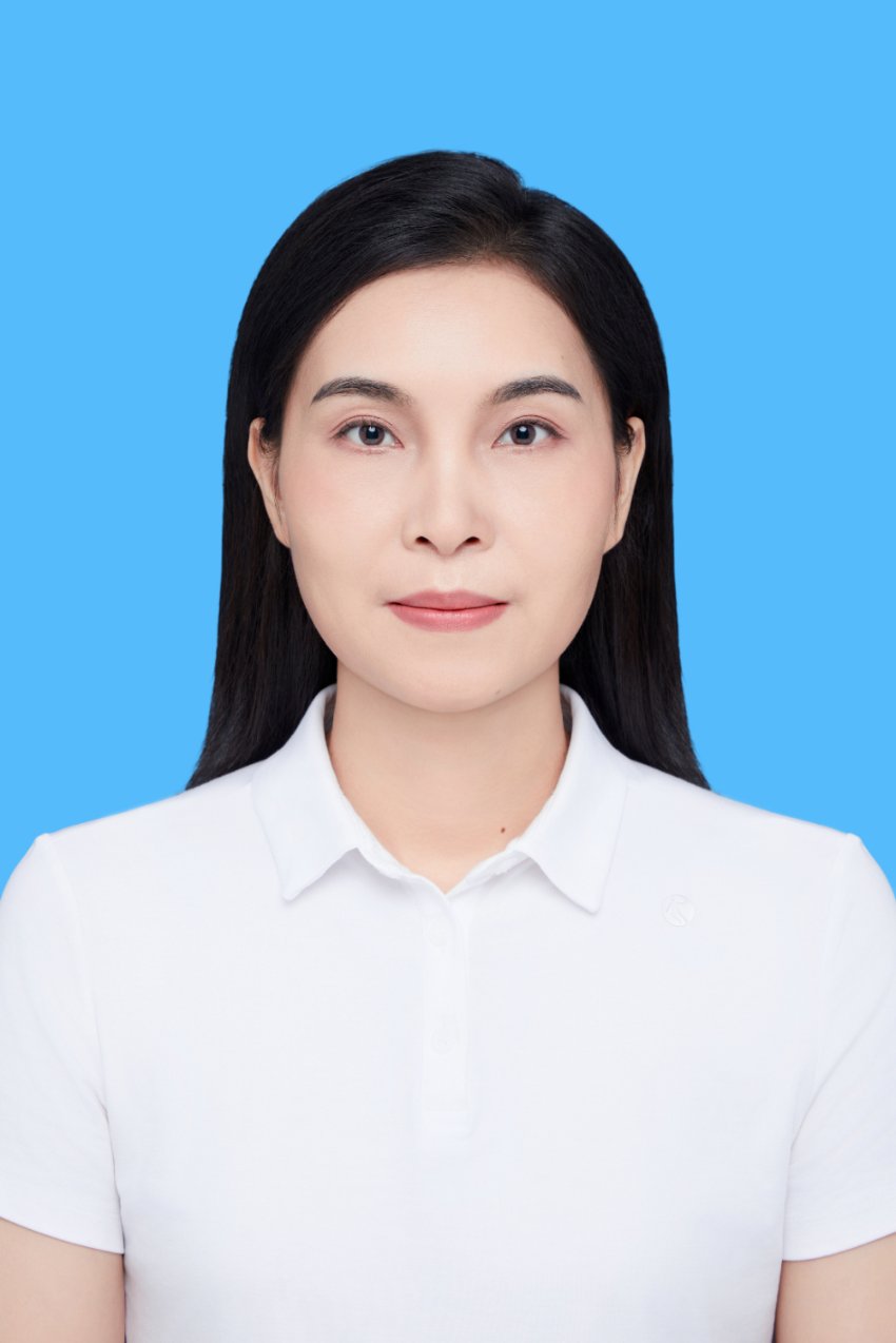 吕丽兰证件照_副本.jpg
