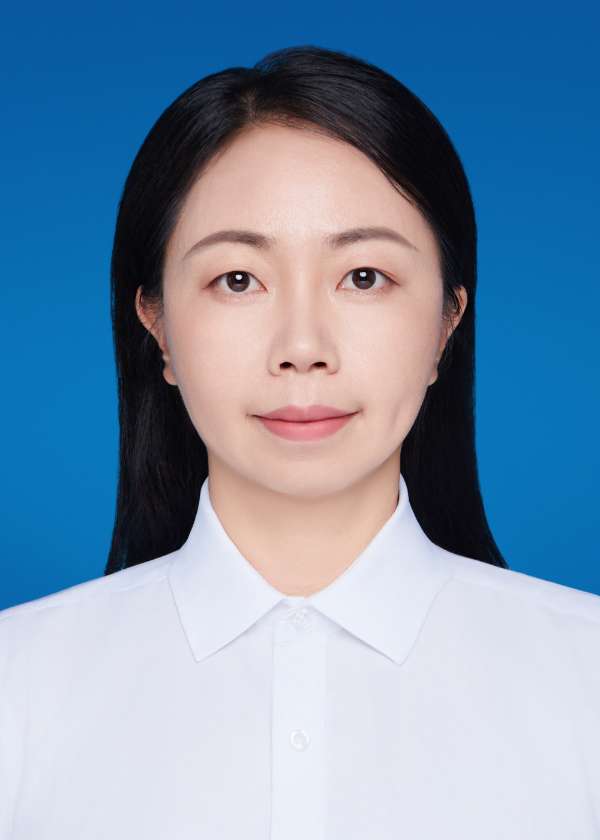 负责人：陈燕-番木瓜种质资源创新利用团队-所级团队.jpg
