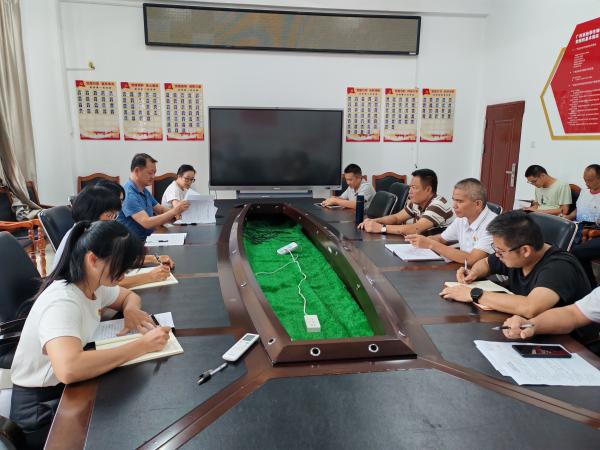 广西热作所机关第二党支部开展七月主题党日活动