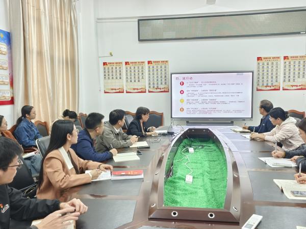 广西热作所科研第四党支部开展党课学习活动