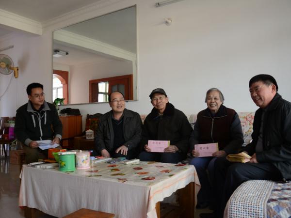 广西热作所开展慰问送温暖活动