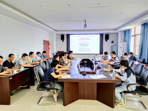 广西热作所机关第二党支部开展主题党日活动