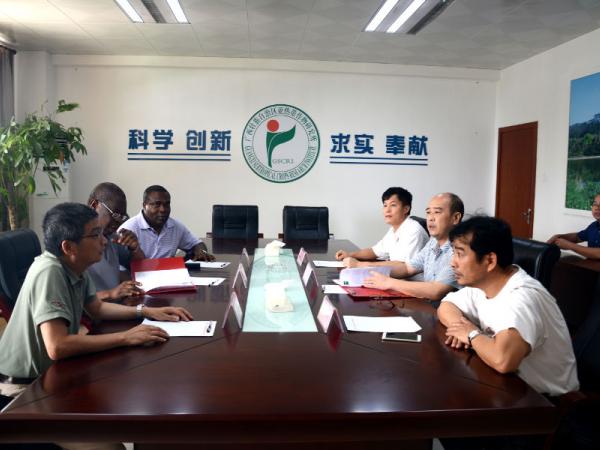 广西热作所与尼日利亚大学签订农业科技合作协议