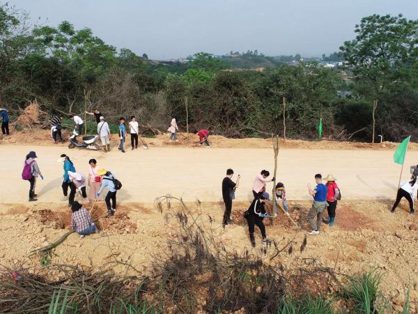 广西新闻网:广西热作所开展“学党史、守初心 建设一流基地 促科研发展”主题实践活动